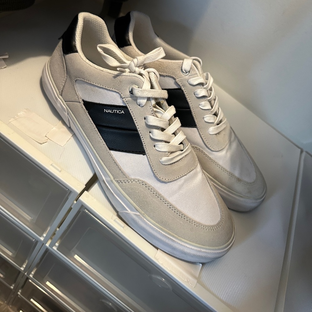 Nautica Sneakers